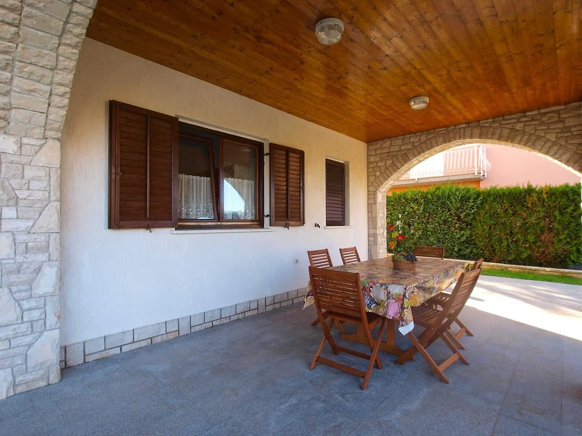 Apartment Luka 1481 Medulin