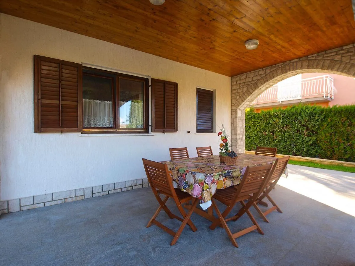 Apartment Luka 1481 Medulin